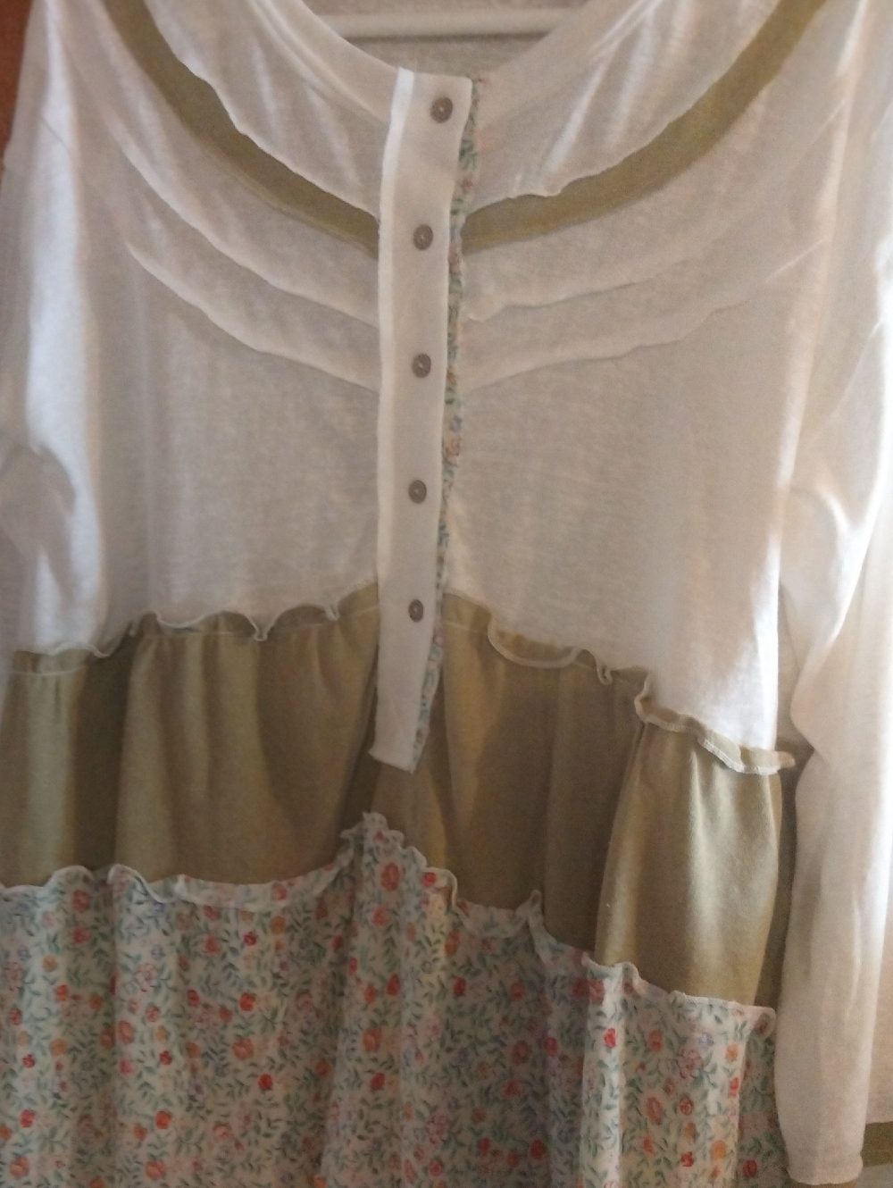 POL Women's Layered Peasant Tunic in White, Olive, and Floral - Picture 2 of 7